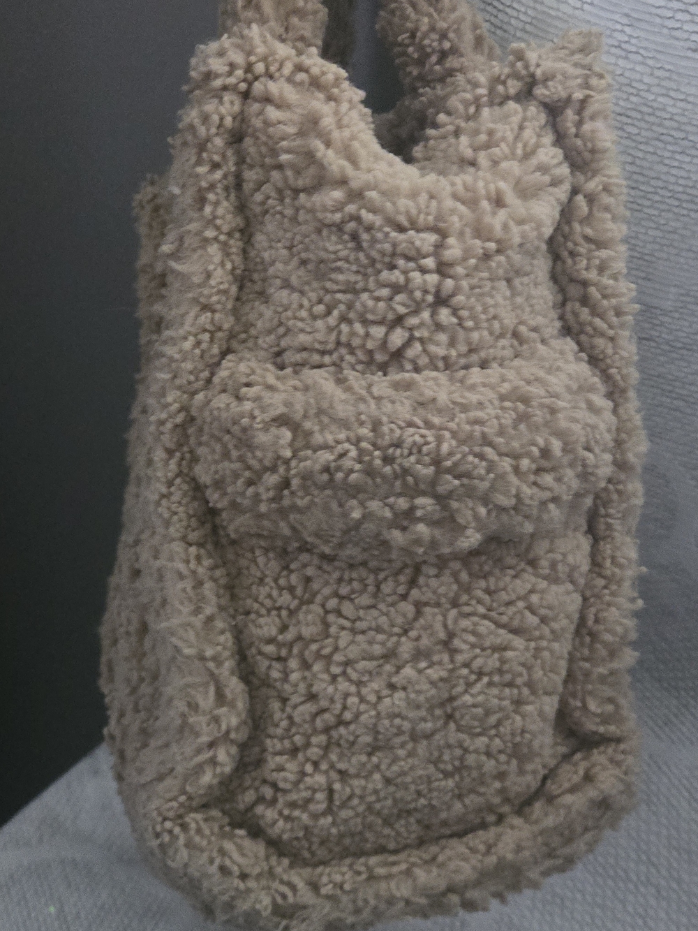 Marc Jacobs The Tote Bag in Teddy Tan Brown - Picture 6 of 16